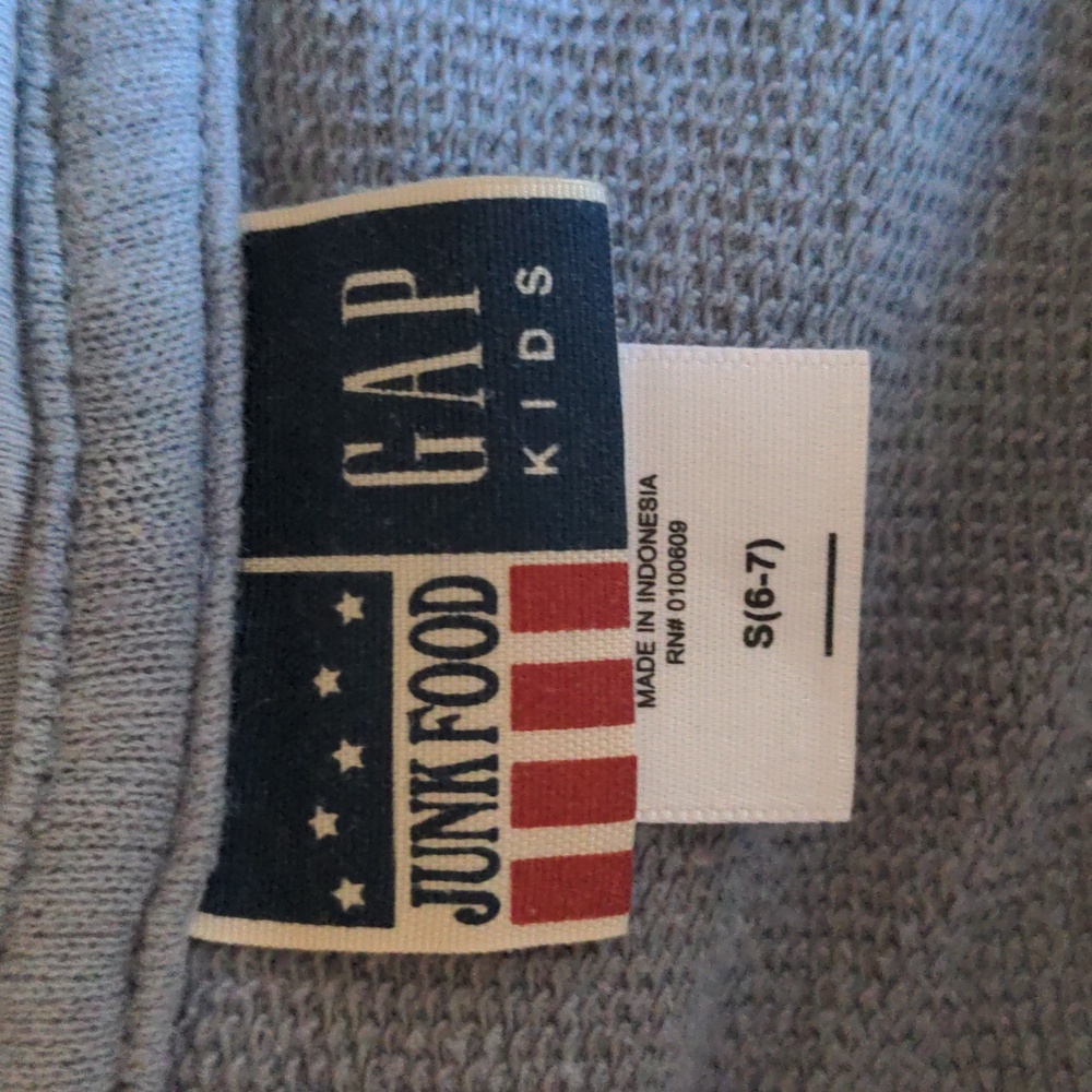 Gap Junk Food Wolverine Hoodie Size 6-7 - Picture 5 of 6